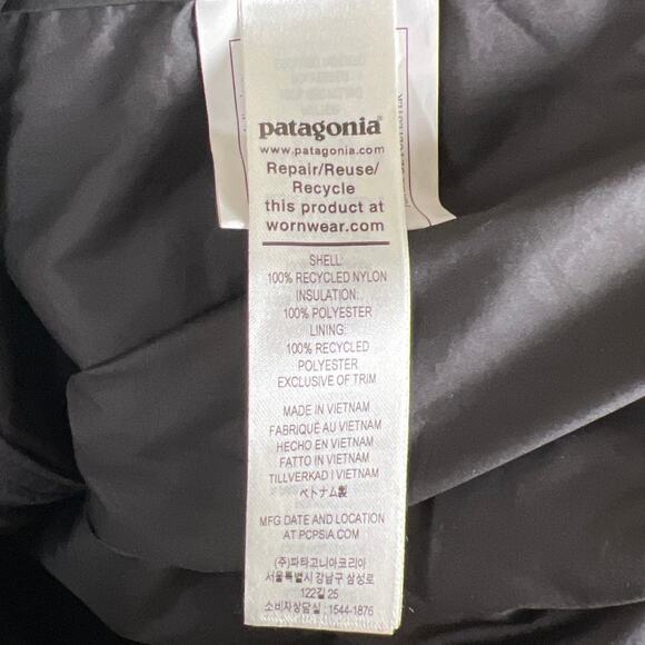 Patagonia Women's XL Black Radalie Insulated Jacket - Picture 5 of 7